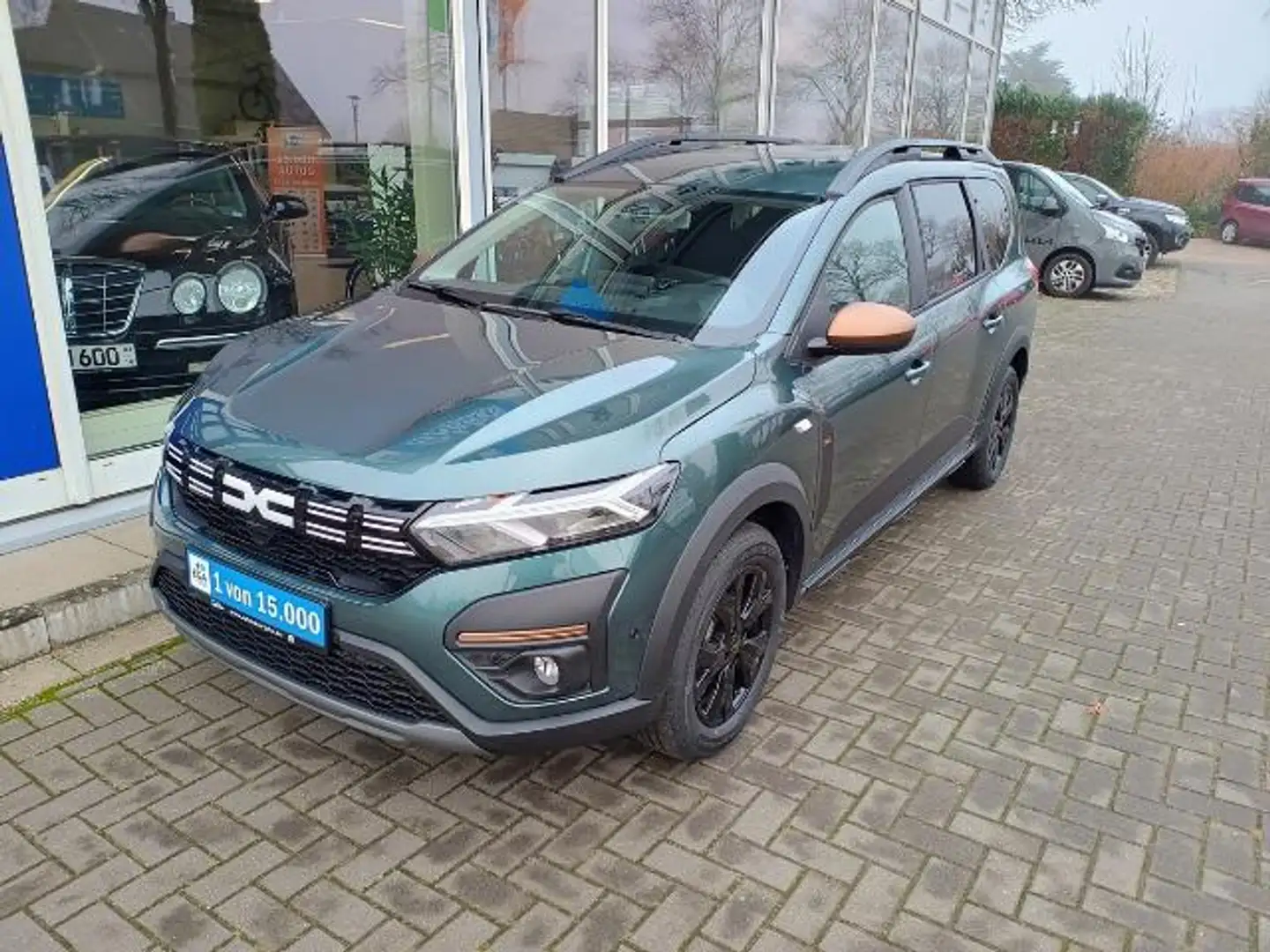 Dacia Jogger 1.0 TCe 110 Extreme 7-Sitzer SHZ LED BT KAMERA PDC Grün - 1