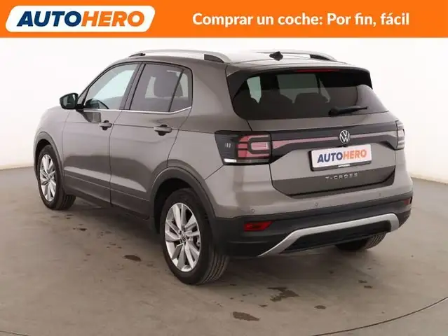 Volkswagen T-Cross view 4