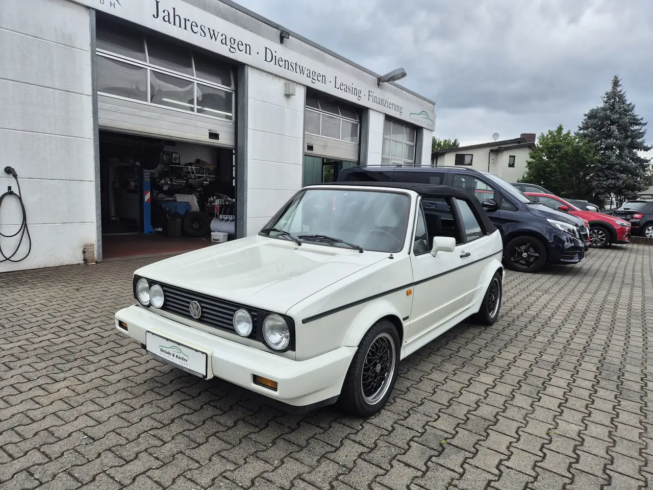 Volkswagen Golf 1 Cabrio 1. Hand, orig. 50000 Km, foto 3