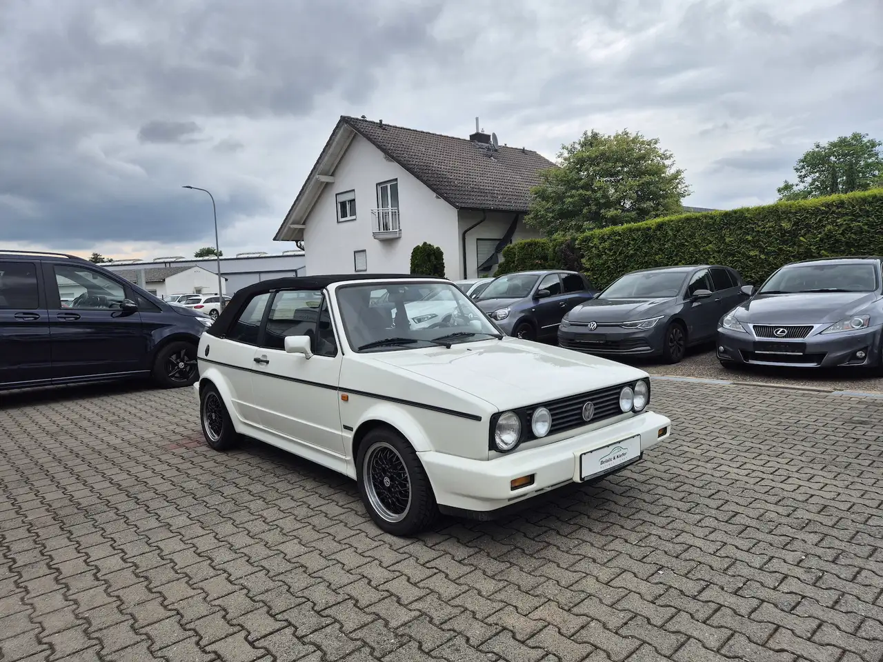 Volkswagen Golf 1 Cabrio 1. Hand, orig. 50000 Km, foto 1