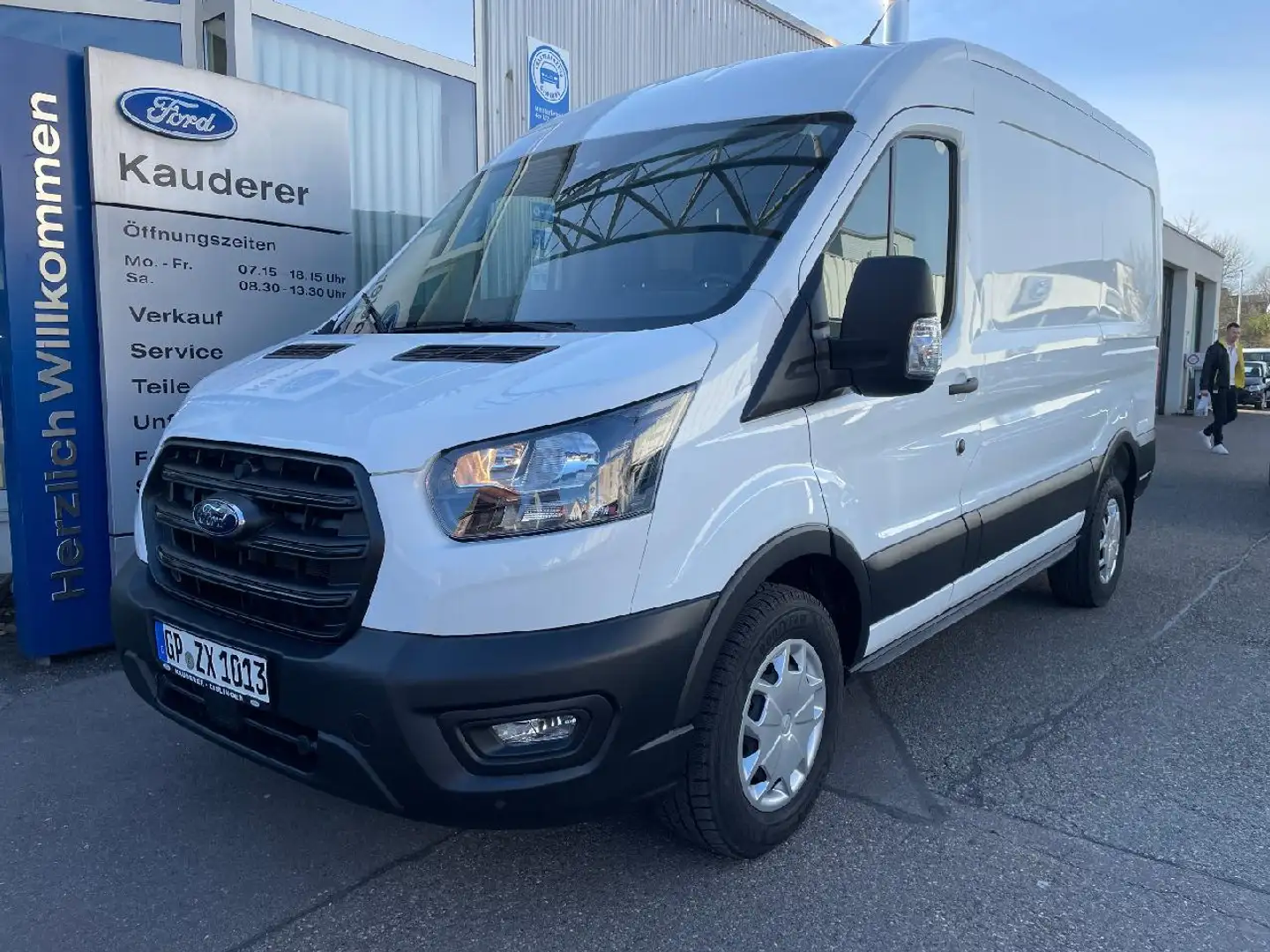 Ford Transit 350 L2 Trend Weiß - 1