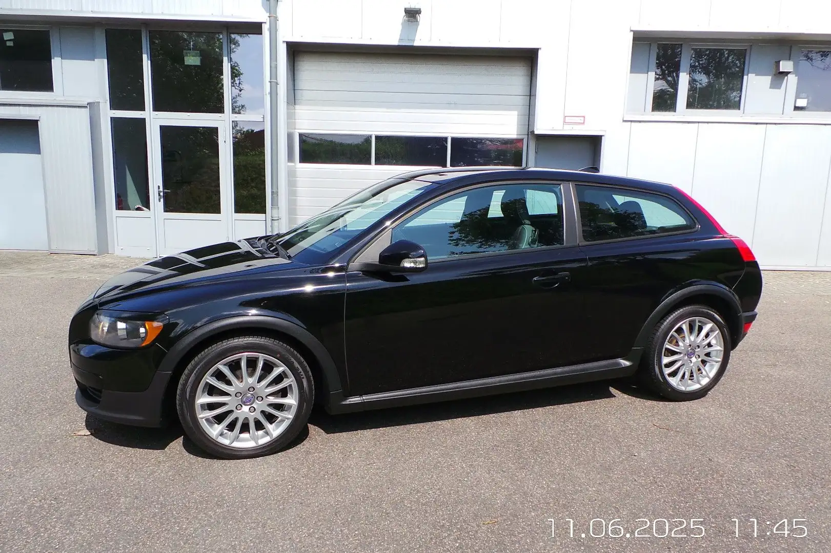 Volvo C30 2.0 D Edition Navi,Klima,Shz,Alu Negro - 2