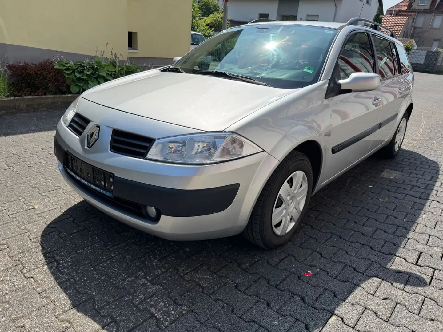 Renault Megane II Grandtour Avantage/TÜV01.27/ Grijs - 1