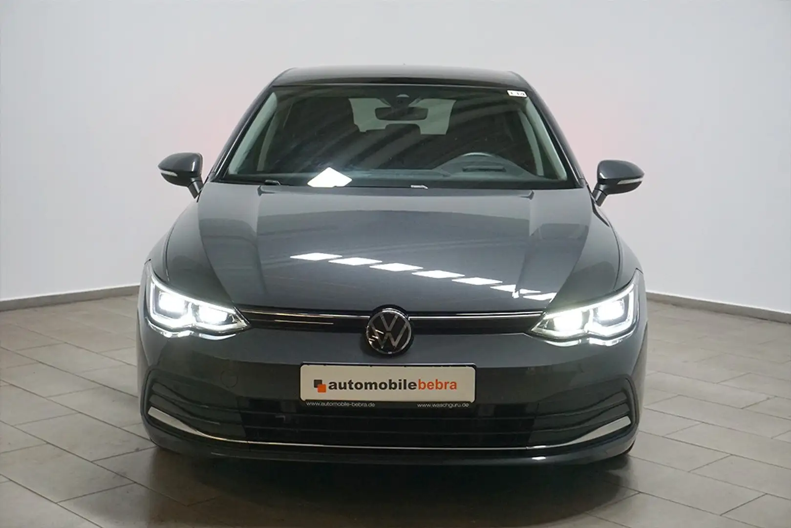 Volkswagen Golf 8 2.0TDI DSG Active Virtual LED Pano AHK Gris - 2