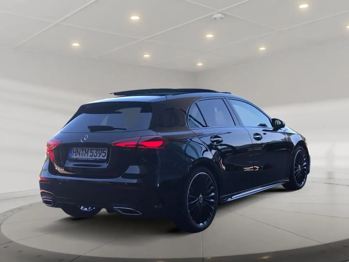 Mercedes-Benz A 200 +AMGAdvancedPlus+Pano+Multibeam+Totwinkel Schwarz - 2