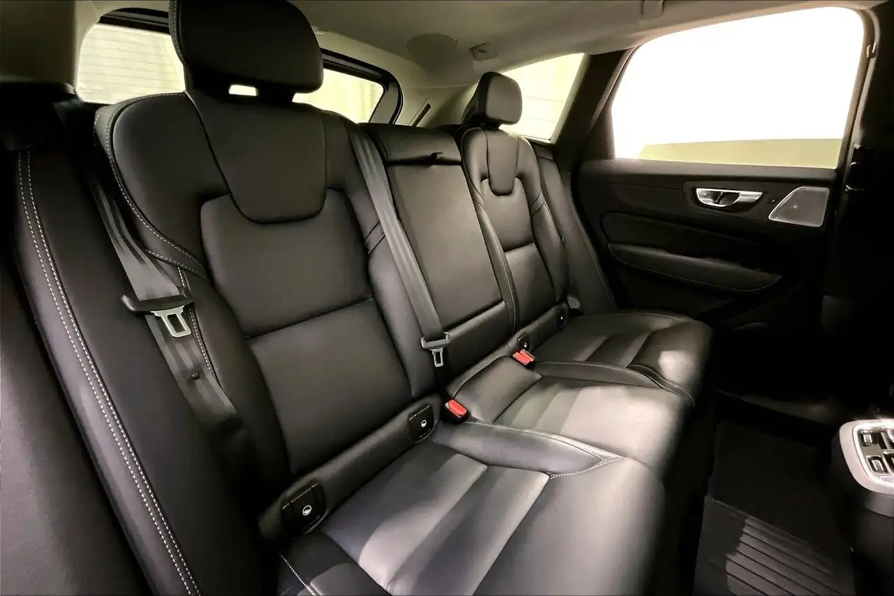 Volvo XC60 снимка Volvo XC60