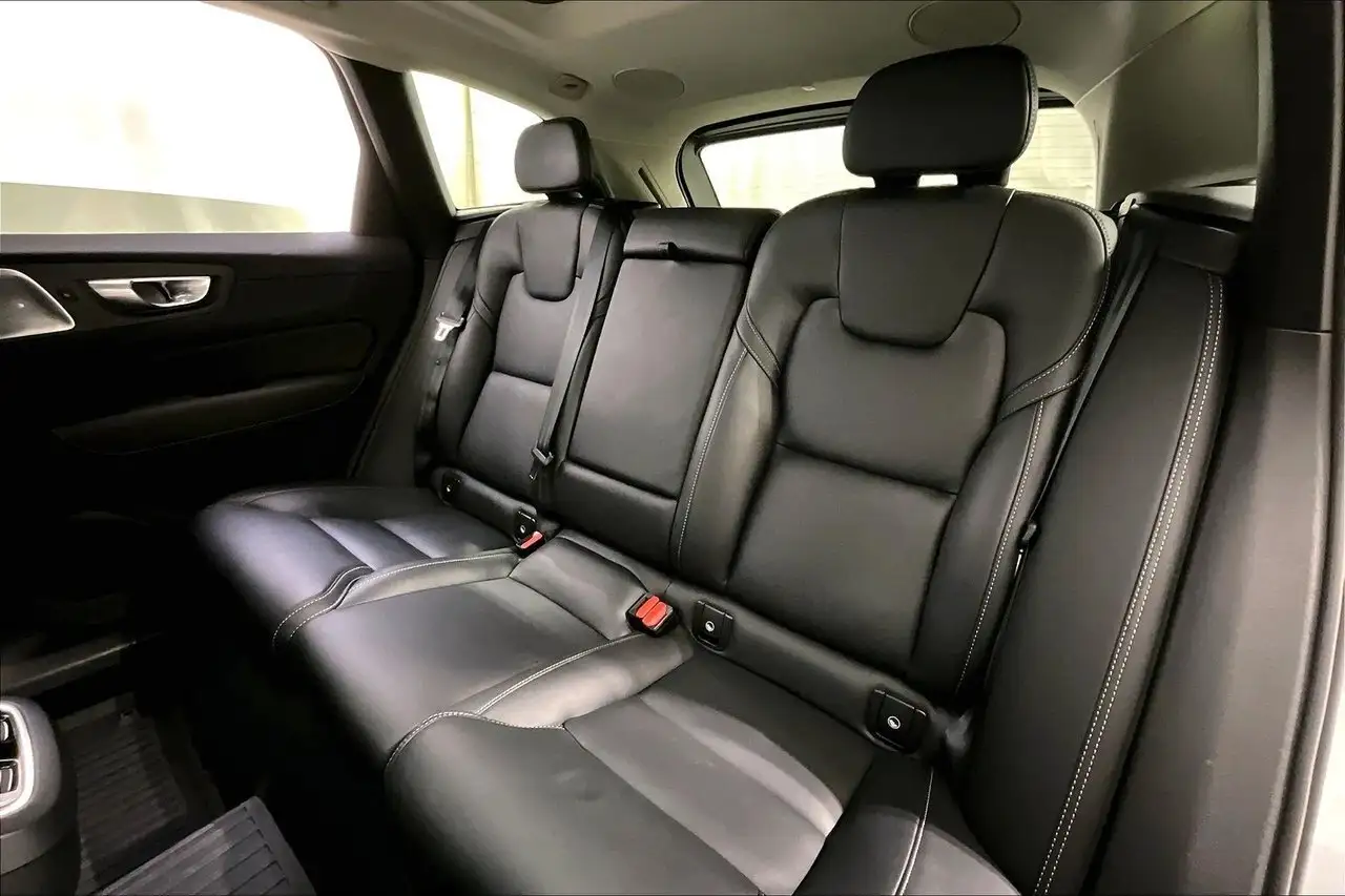 Volvo XC60 снимка Volvo XC60