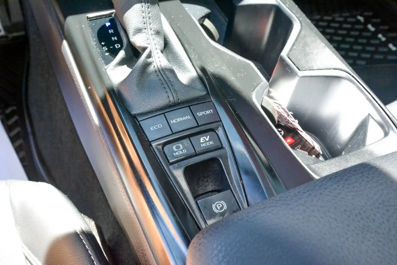 Toyota Camry photo Toyota Camry