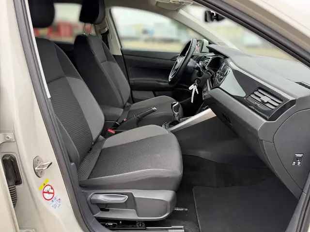 Volkswagen Taigo view 10