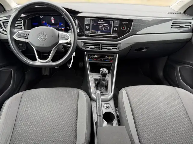 Volkswagen Taigo view 8