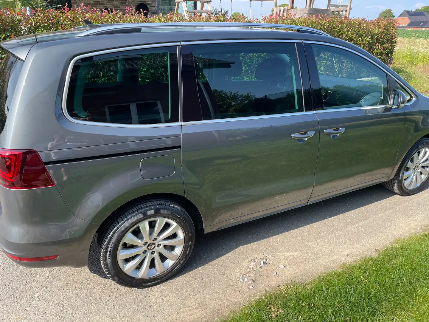 SEAT Alhambra Alhambra 2.0 TDI Ecomotive Reference Grau - 2