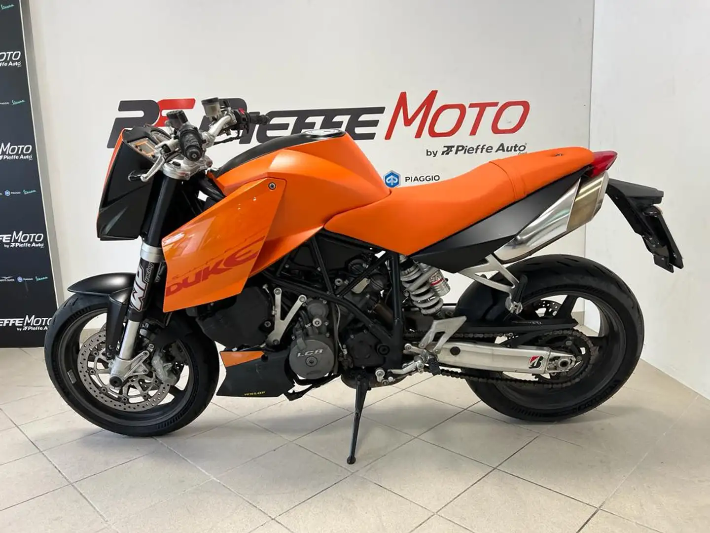 KTM 990 Super Duke - 2