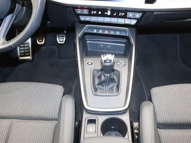 Audi A3 view 12