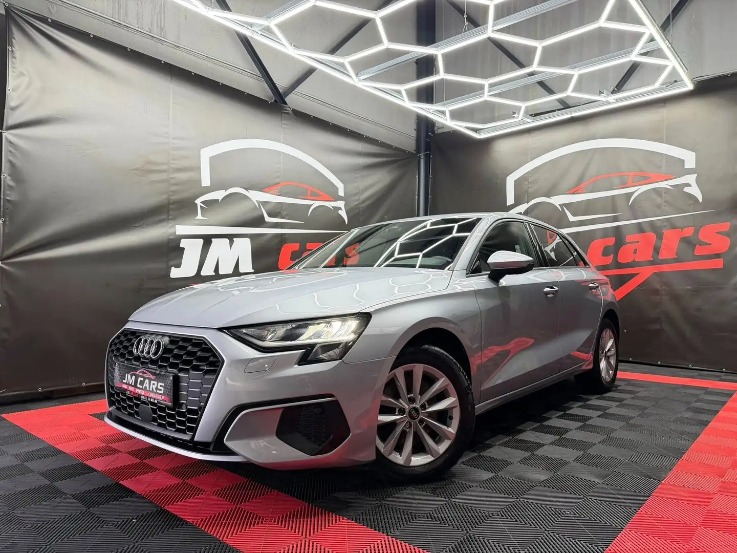 Audi A3 A3 Sportback 35 TFSI Gris - 1