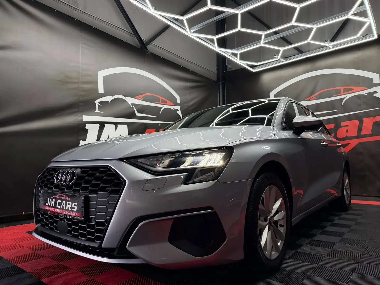 Audi A3 A3 Sportback 35 TFSI Gris - 2