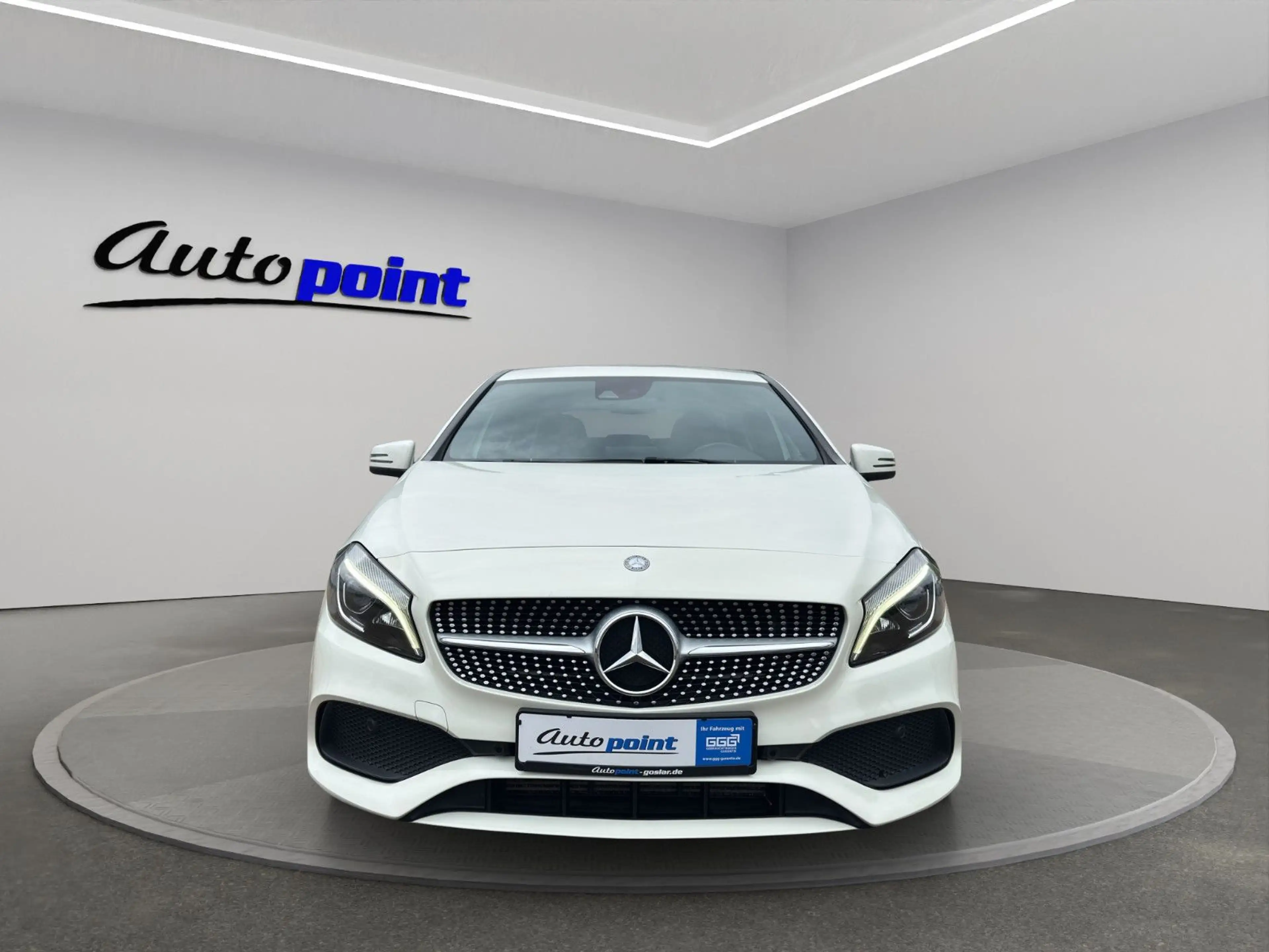 Mercedes-Benz A 180 A180 AMG NAVI LED — photo 2