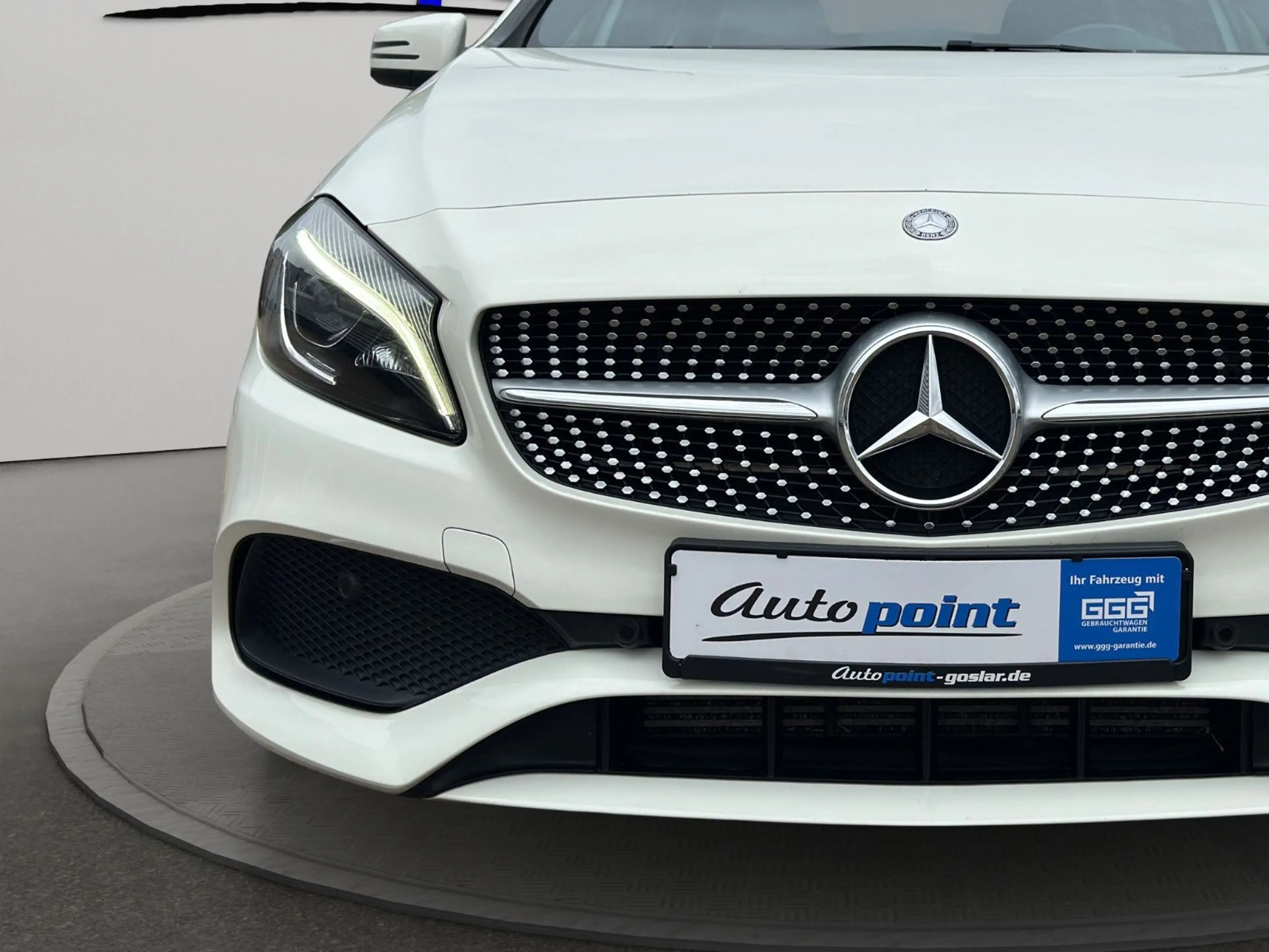 Mercedes-Benz A 180 A180 AMG NAVI LED — photo 10