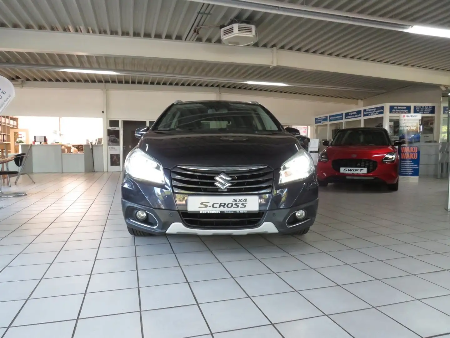 Suzuki SX4 S-Cross 1,6 Limited Grau - 2