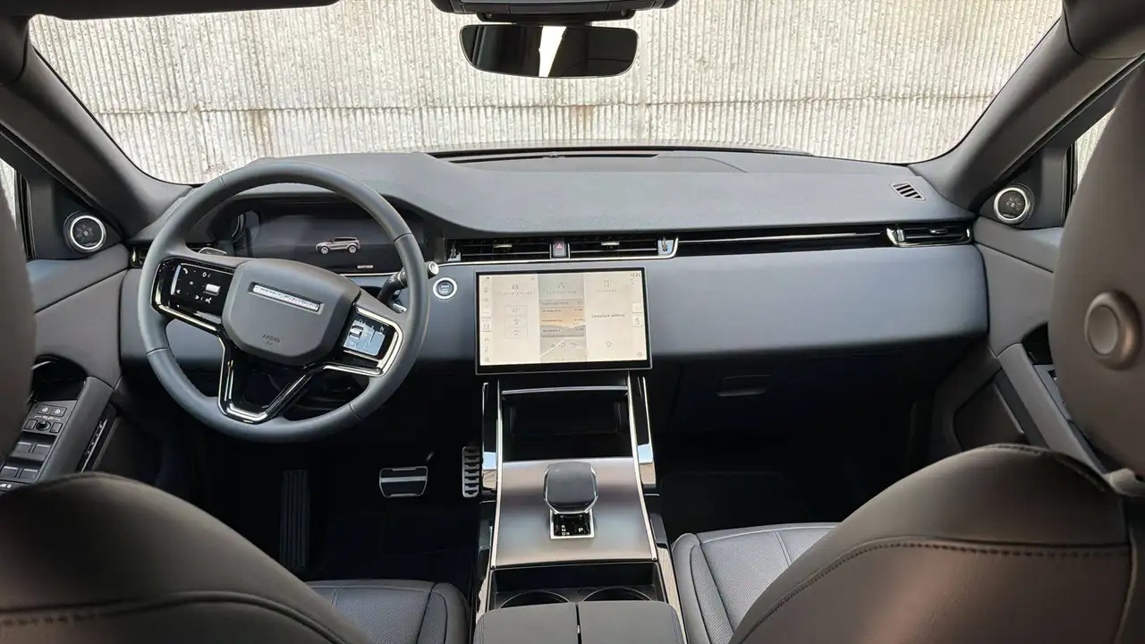 Land Rover Range Rover Evoque 2026 — фото 7