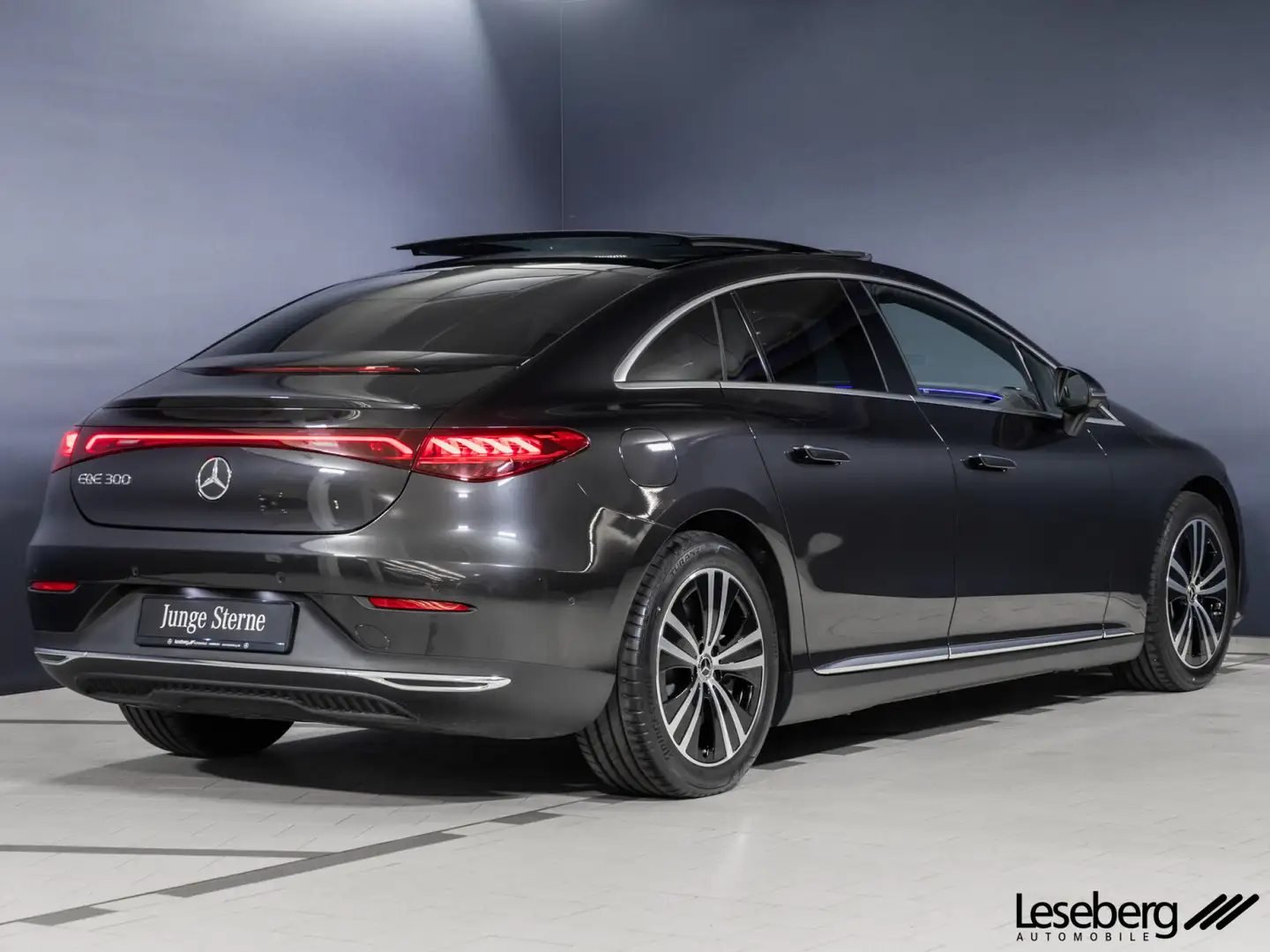 Mercedes-Benz EQE 300 EQE 300 Electric Art DIG.LIGHT/Distro./Pano/360° Grau - 2