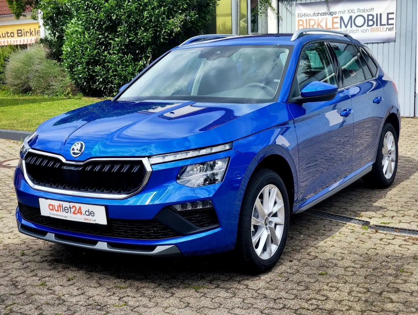 Skoda Kamiq Kamiq 130Jahre Premium Totwinkel elek. Heckklappe Blau - 1