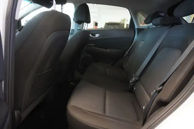 Hyundai Kona view 9