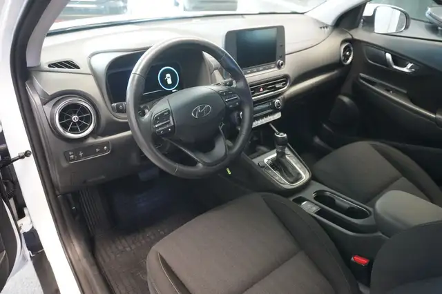 Hyundai Kona view 7