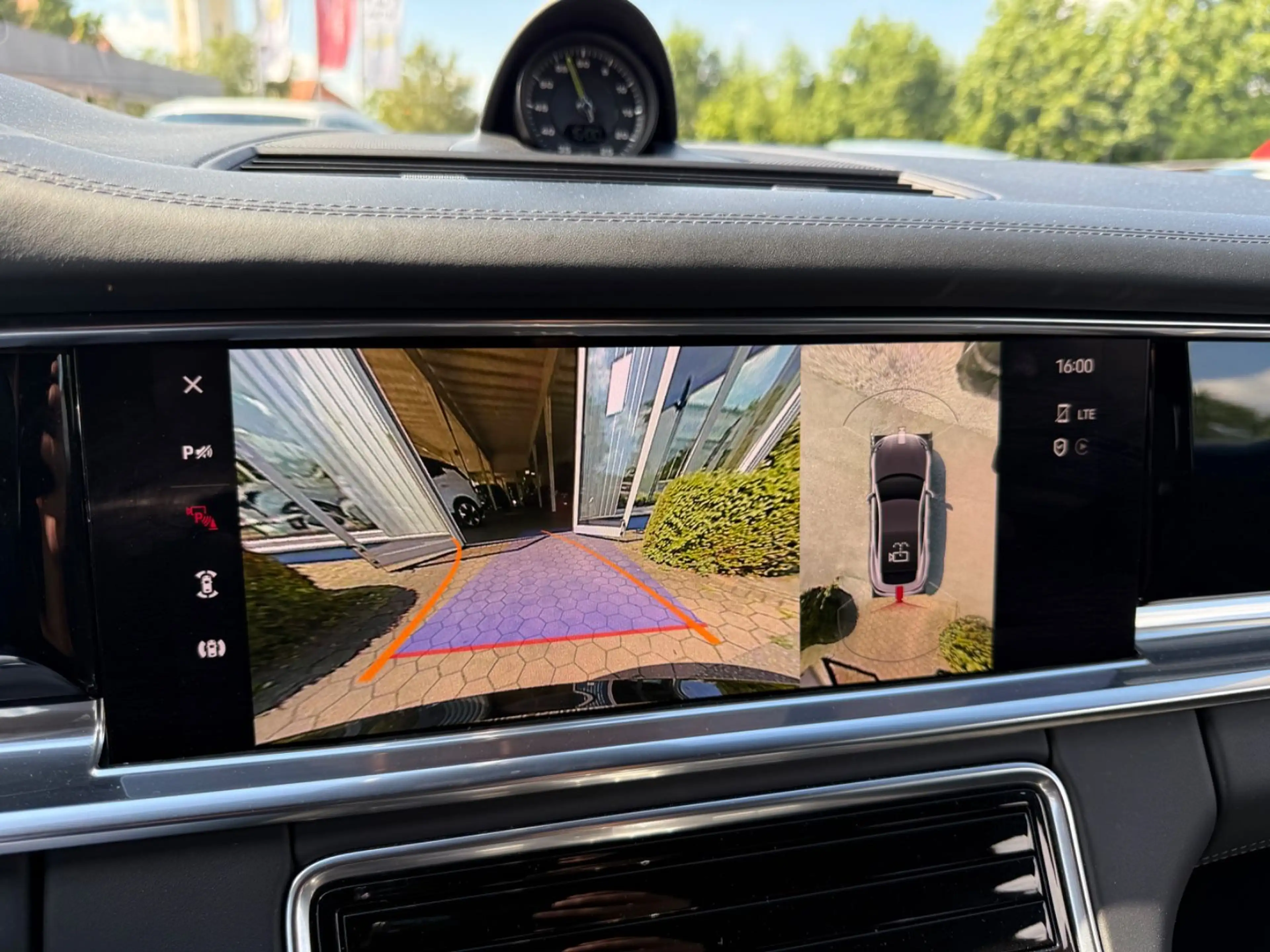 Porsche Panamera 4 S E-Hybrid*SPORTABGAS*360°Kam. — photo 11