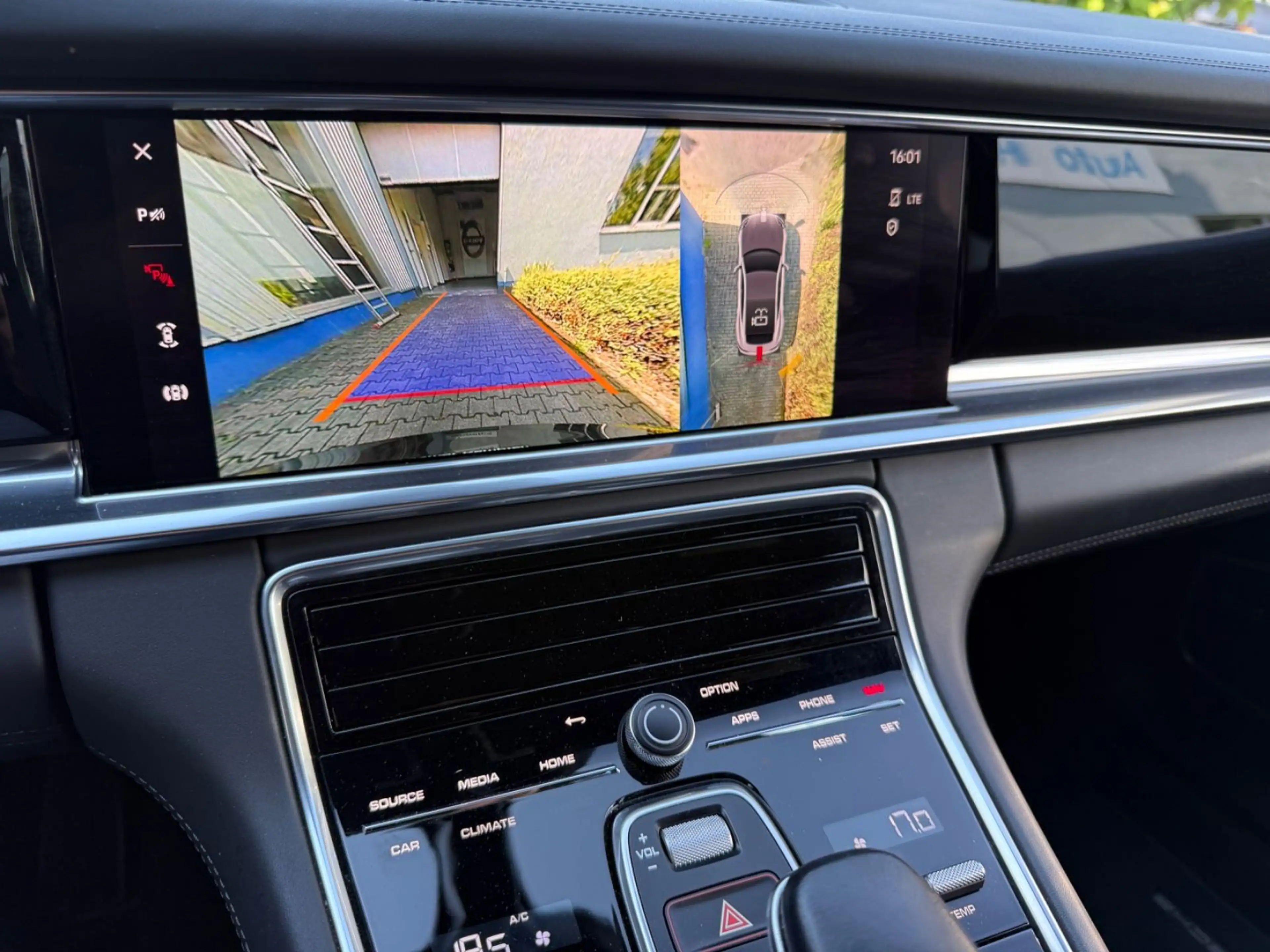 Porsche Panamera 4 S E-Hybrid*SPORTABGAS*360°Kam. — photo 14