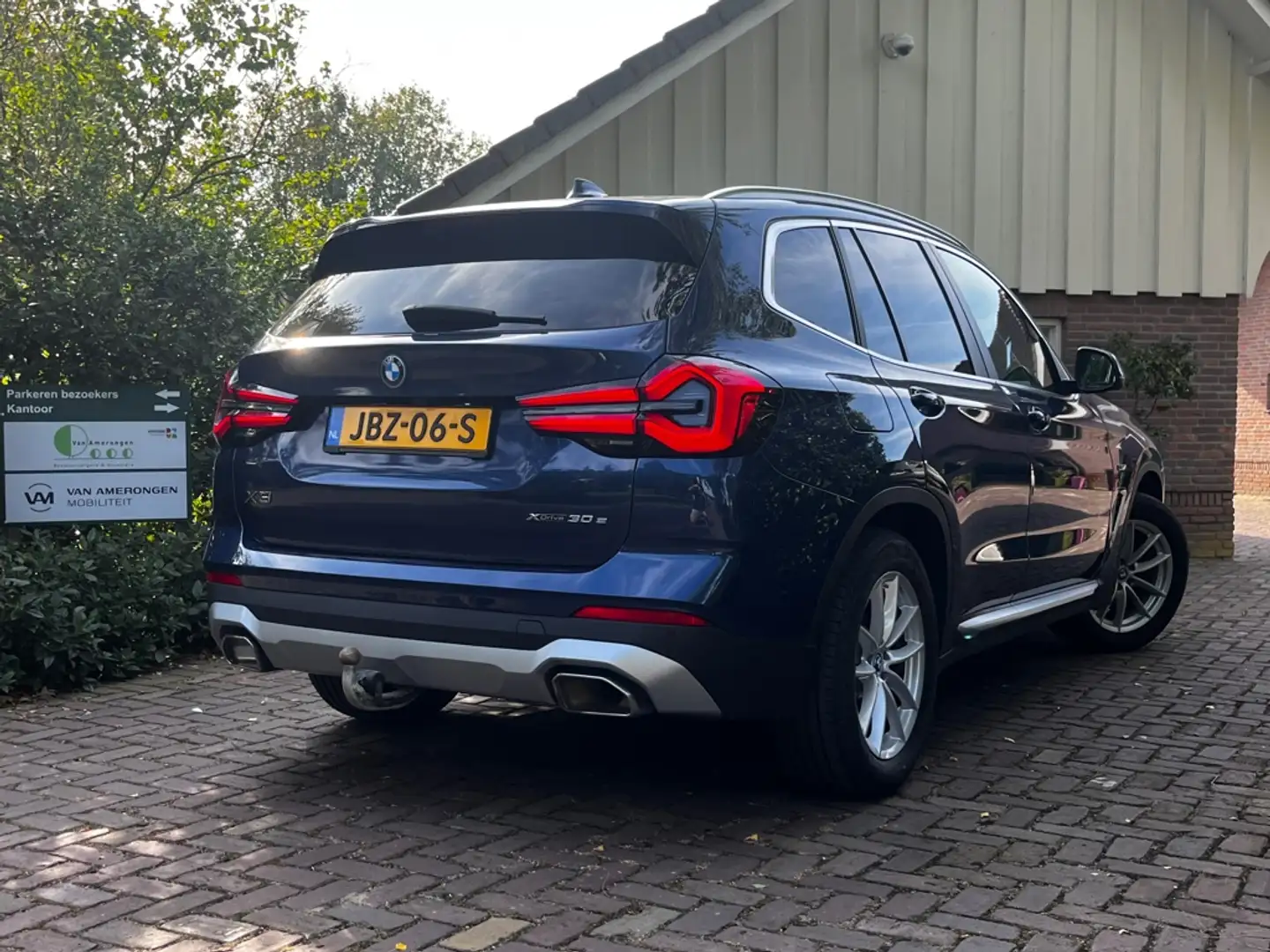 BMW X3 XDrive30e LCI Facelift | High Executive | RIJKLAAR Kék - 2