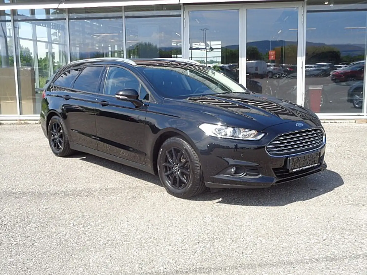 Ford Mondeo Traveller Business Plus 2,0 TDCi Aut. *AHK *TOP Schwarz - 2