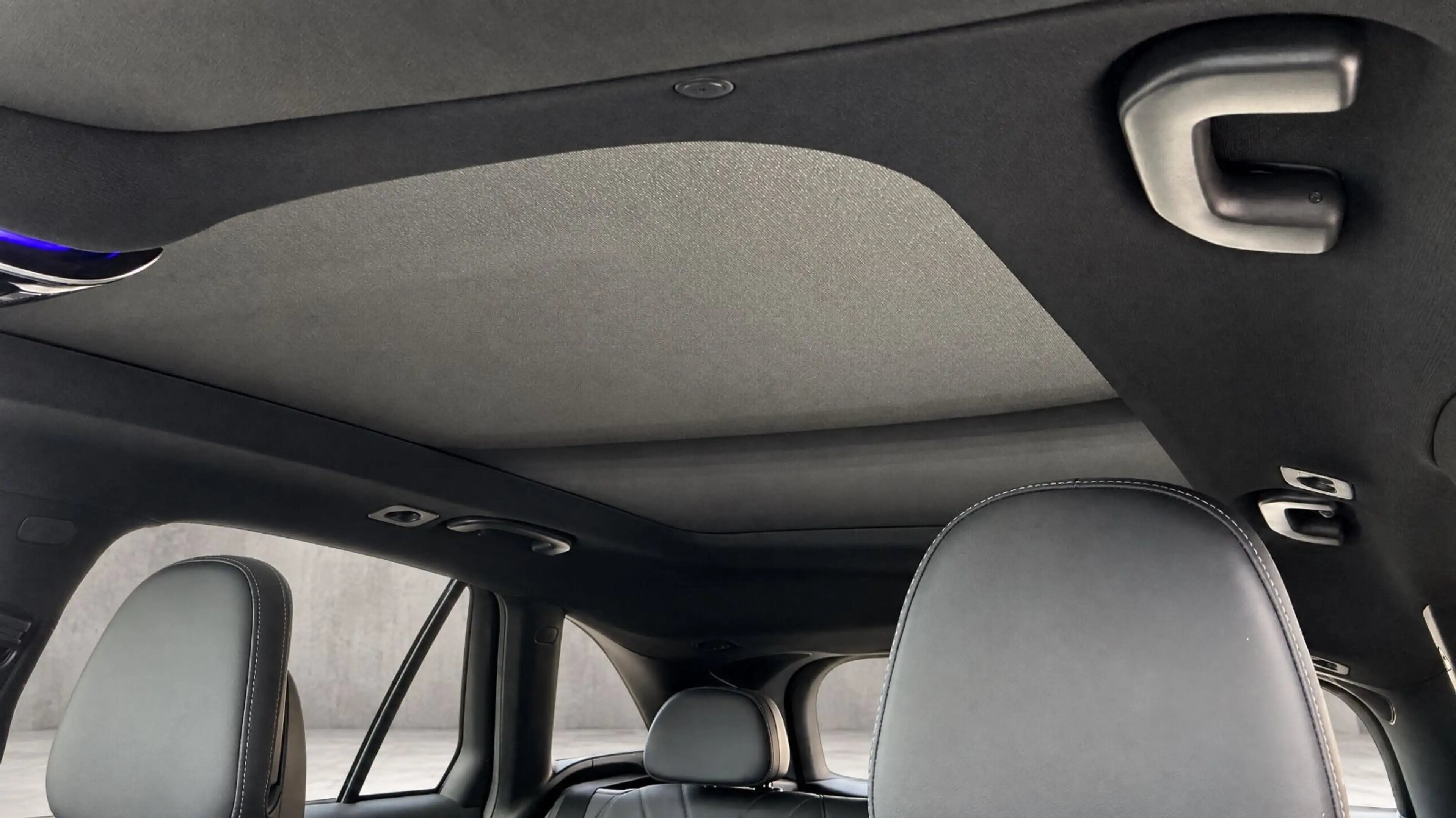 Mercedes-Benz GLC 300 GLC300 4Matic AMG Pano Standh Burmester Head Up — photo 11