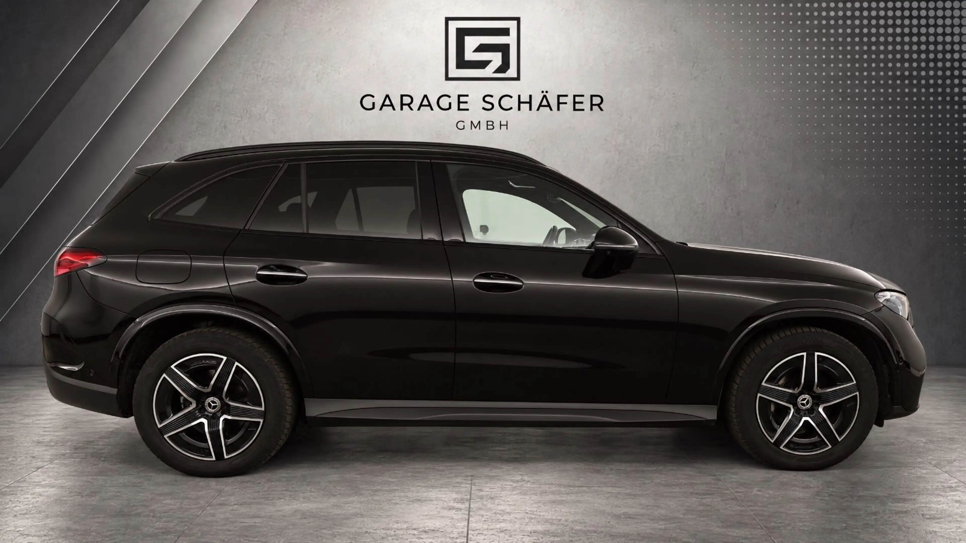 Mercedes-Benz GLC 300 GLC300 4Matic AMG Pano Standh Burmester Head Up — photo 4