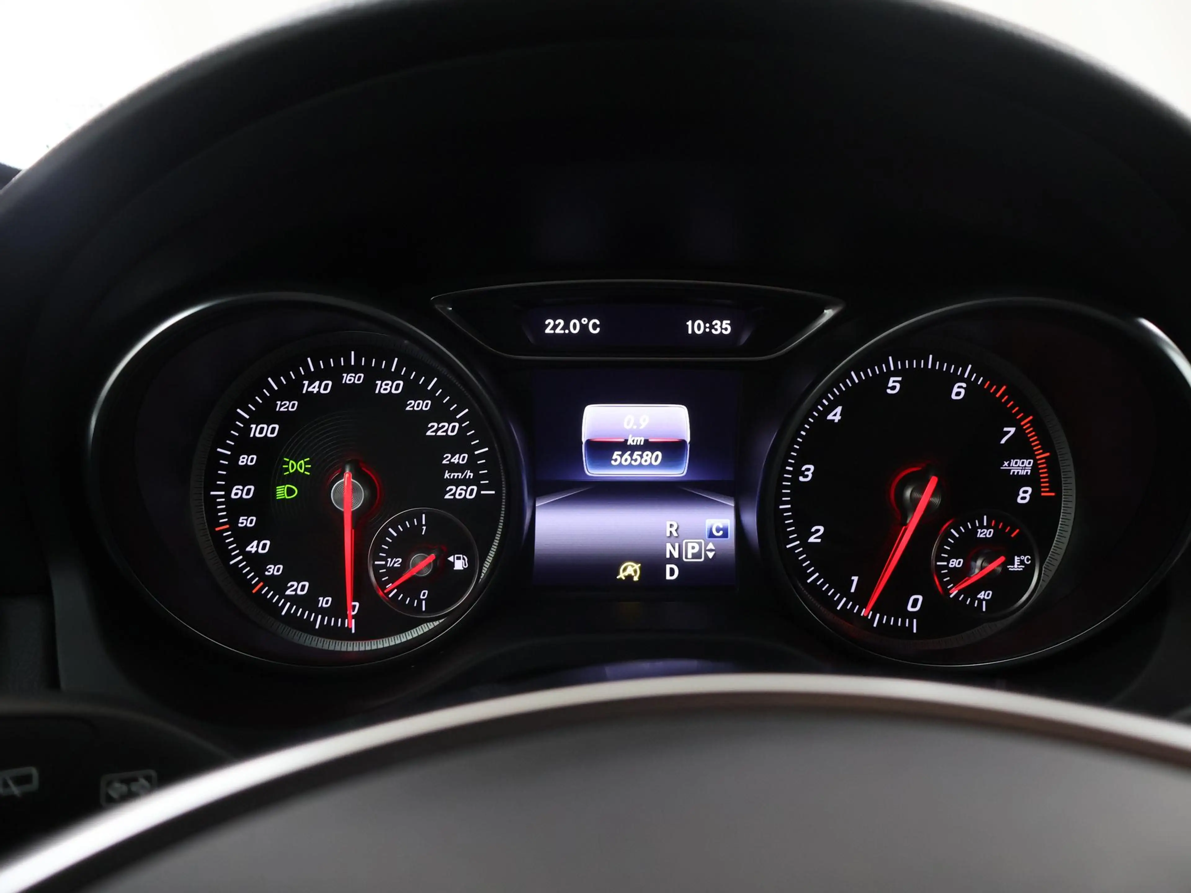 Mercedes-Benz GLA 180 Business Solution AMG Limited | Night | Multibeam — photo 12