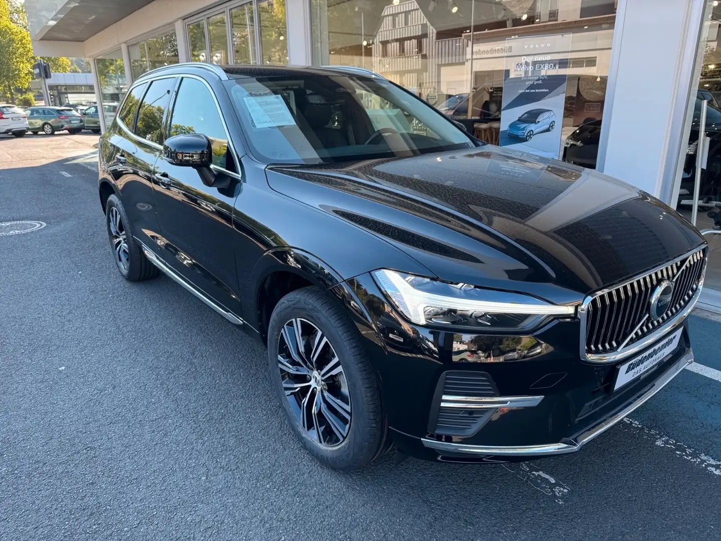 Volvo XC60 B4 Diesel Automatik Inscription 2WD Noir - 1