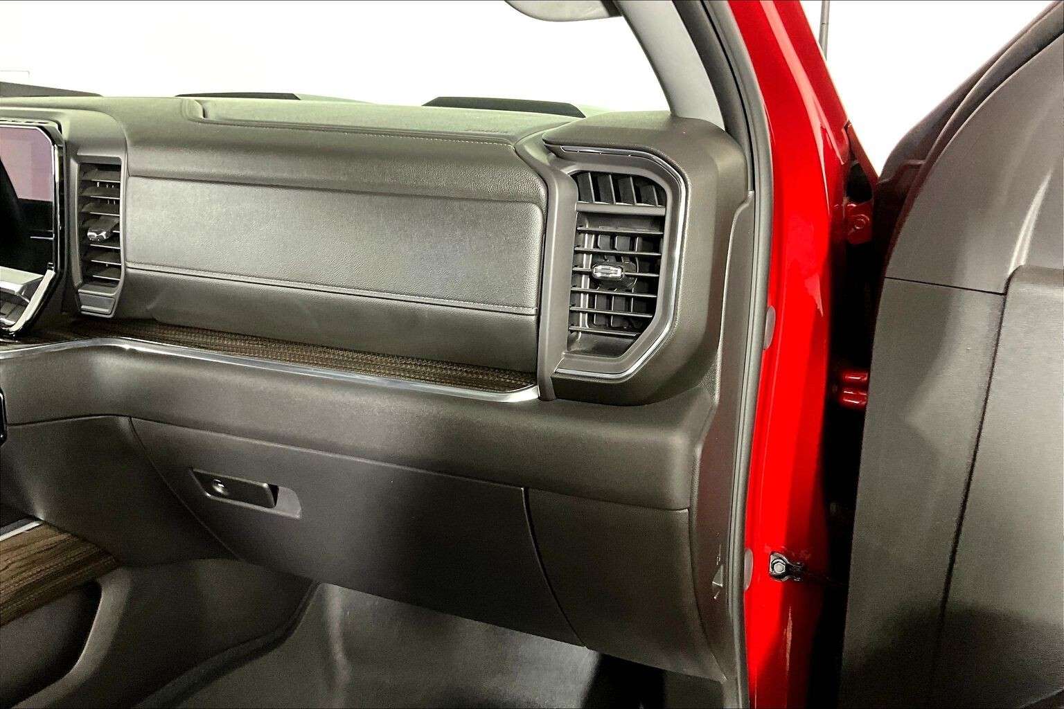 used 2024 Chevrolet Silverado 1500 car, priced at $53,998