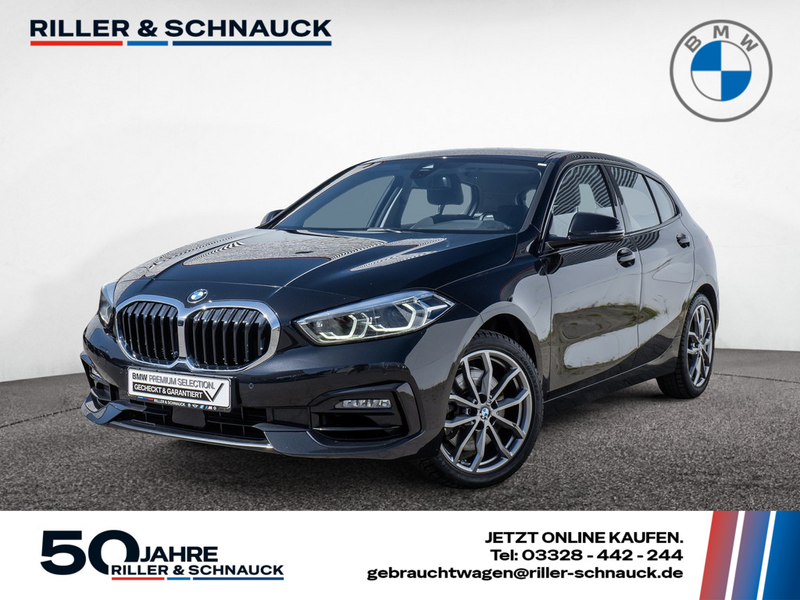BMW 120 i Sport Line LED+NAVI+KAM+SHZG