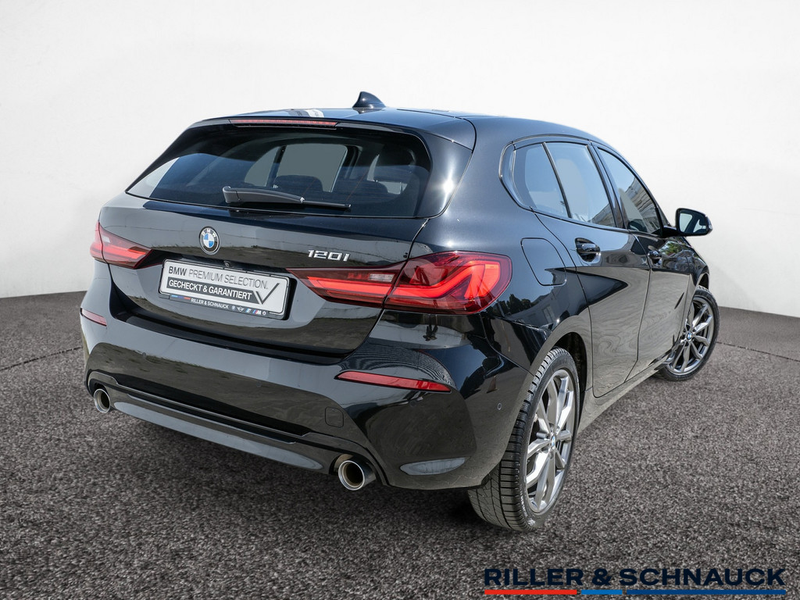 BMW 120 i Sport Line LED+NAVI+KAM+SHZG — photo 2
