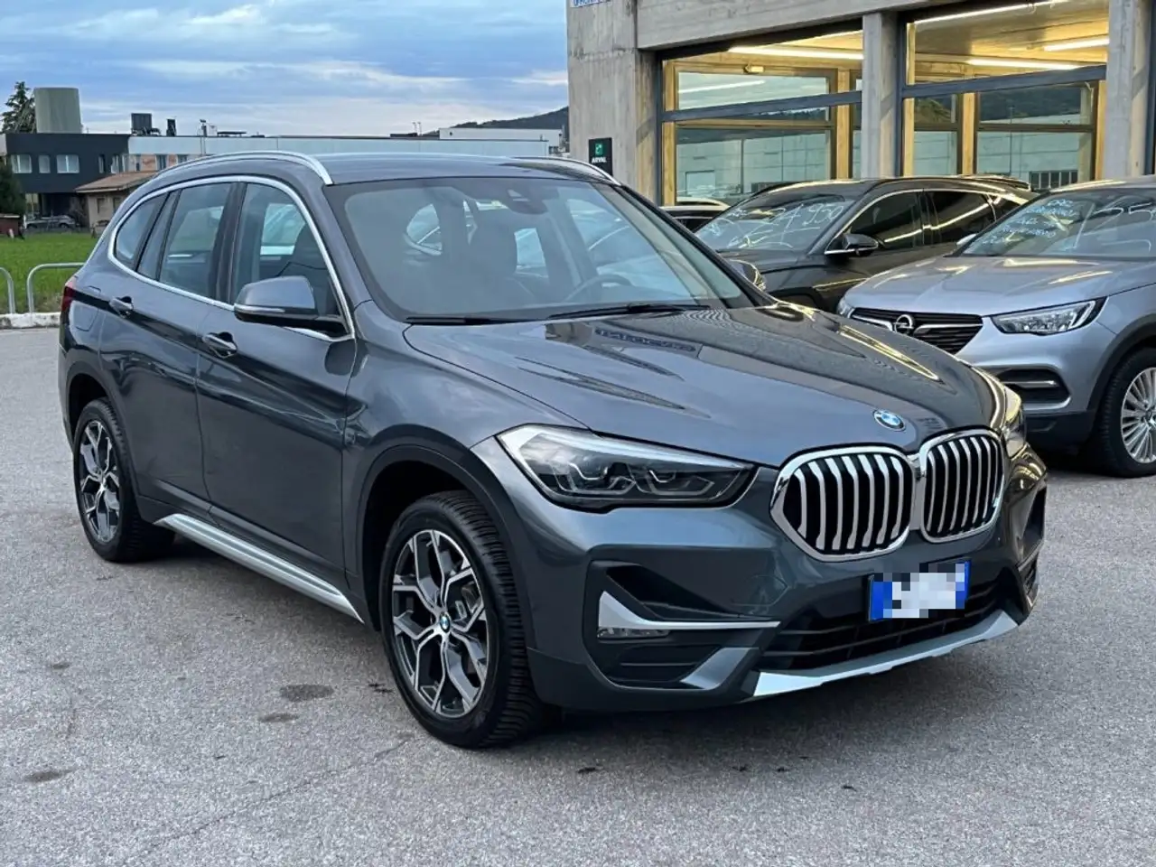 BMW X1