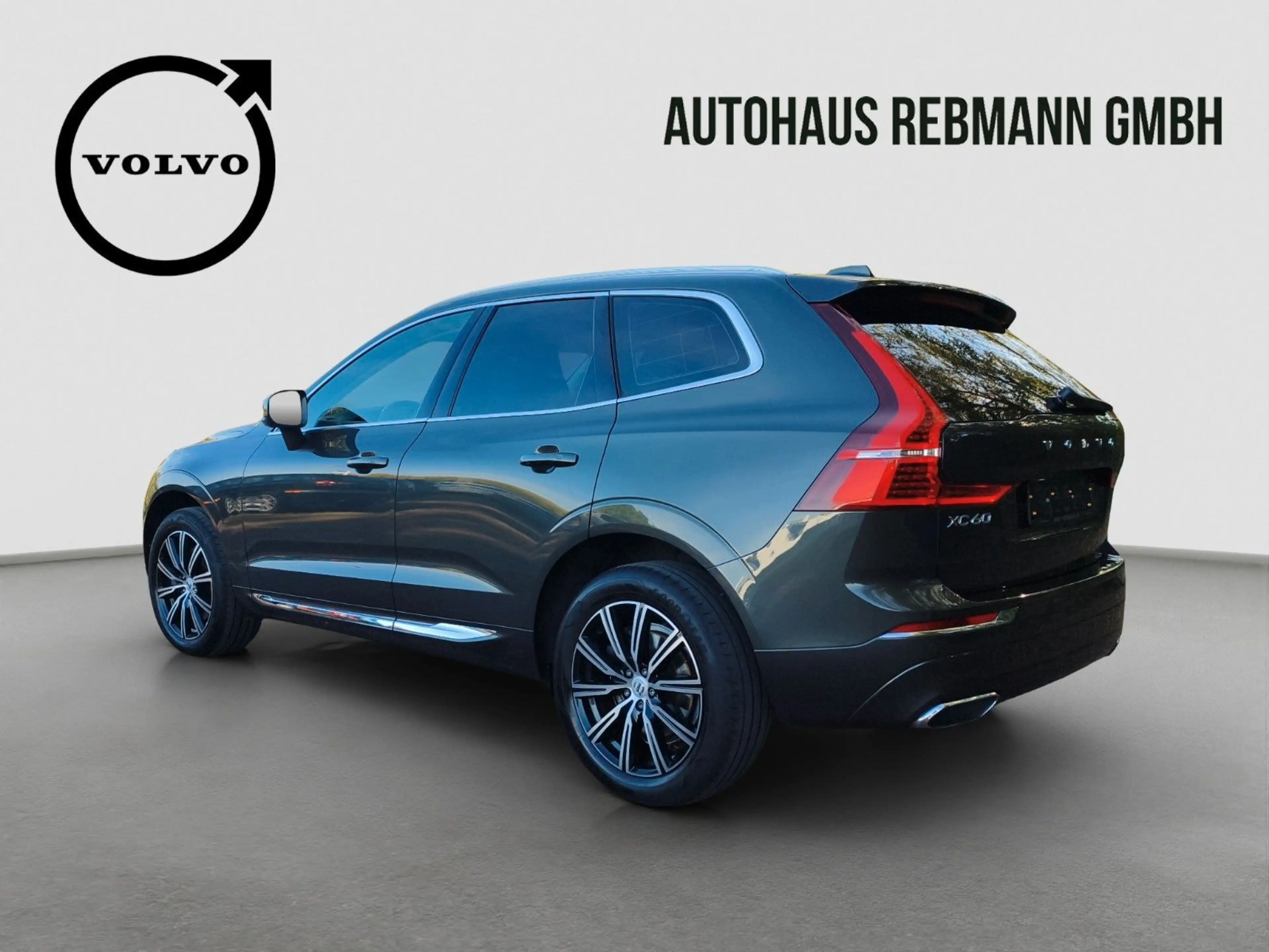 Volvo XC60 B4 Inscription AWD — photo 4