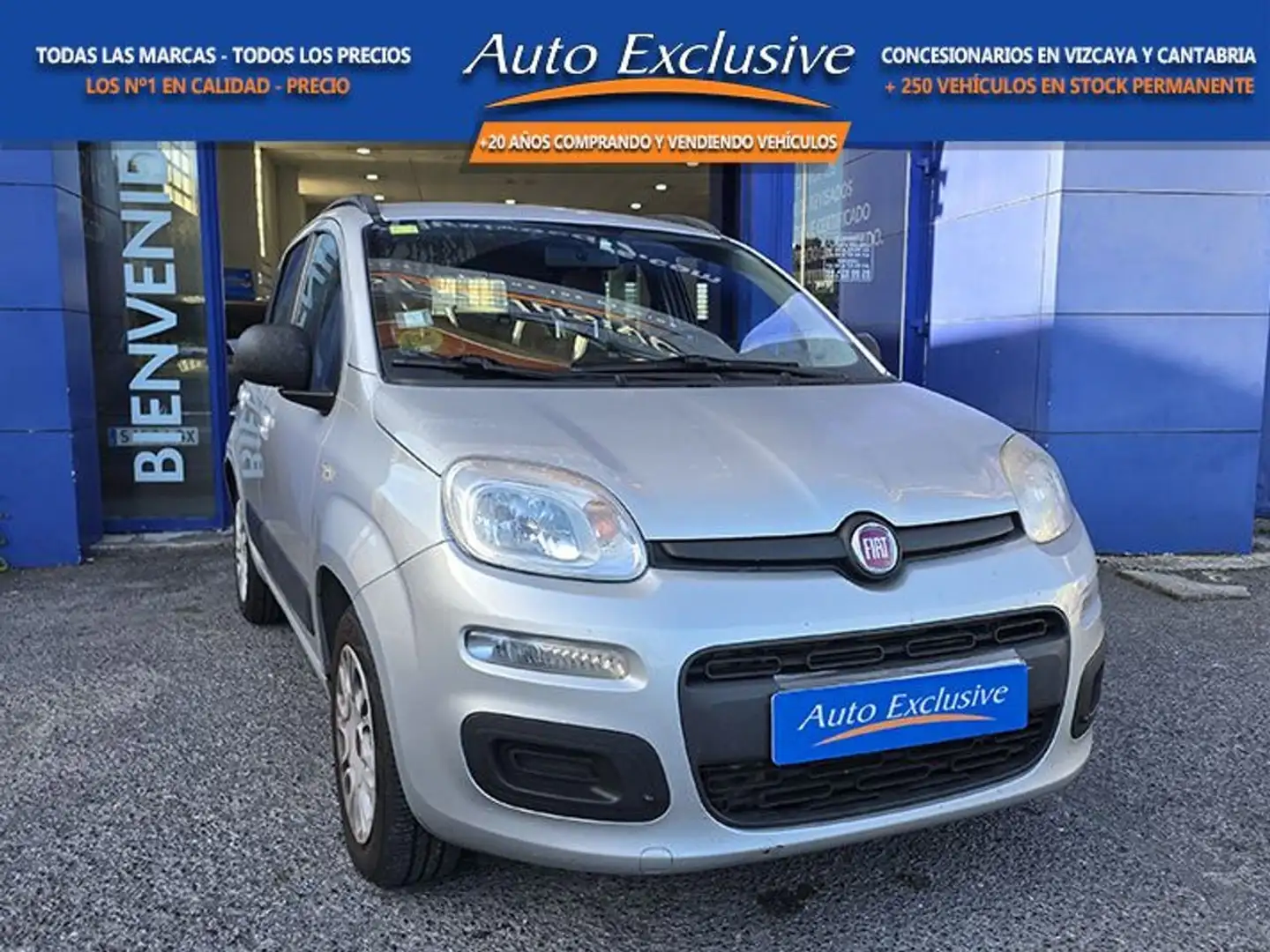 Fiat Panda 1.2 Lounge Gris - 1