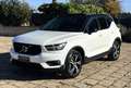 Volvo XC40 D3 AWD Geartronic R-design (Tetto/Retro/APP/Led) Blanc - thumbnail 4