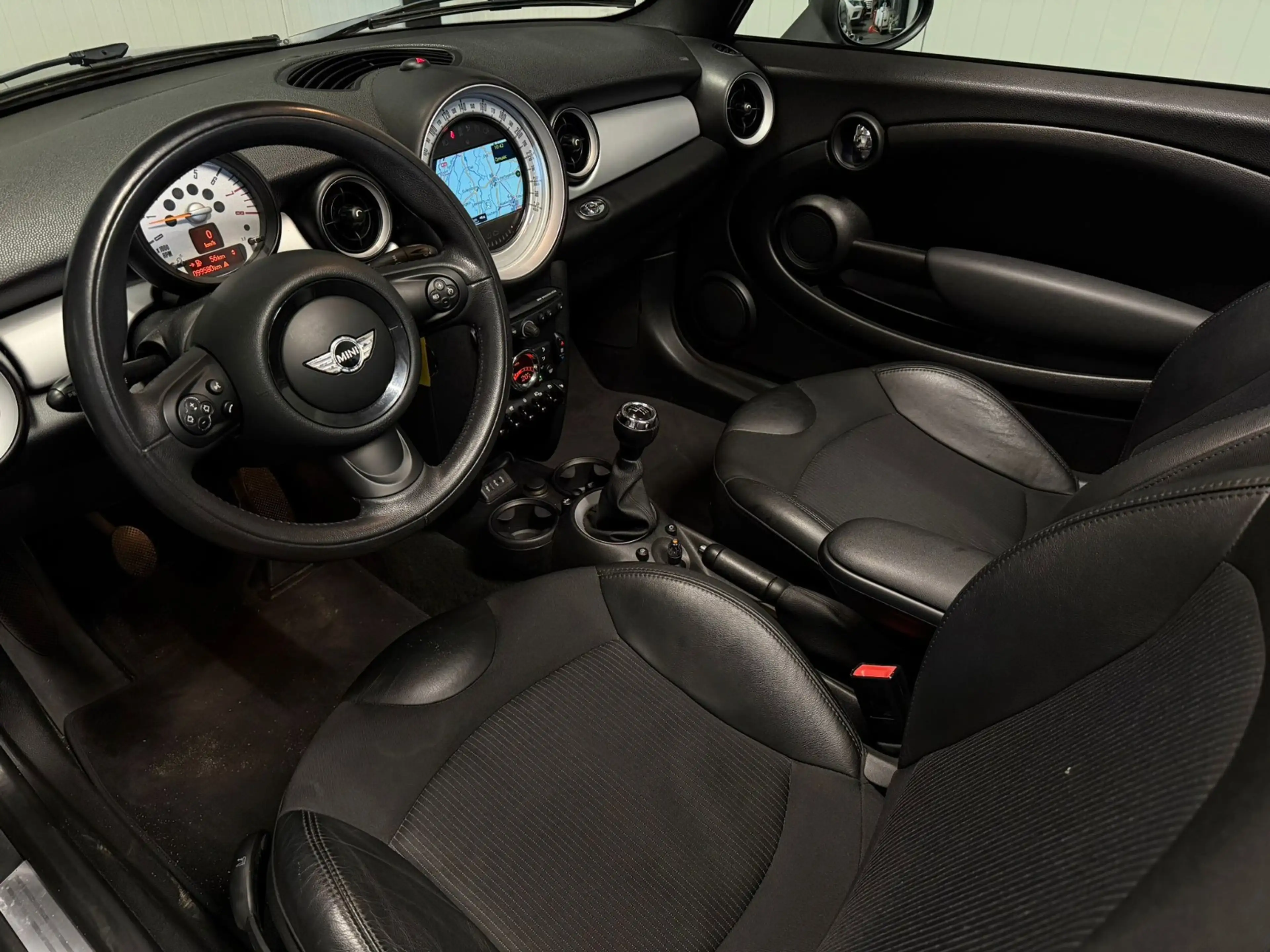 MINI One Cabrio Mini 1.6 Salt (STOELVERWARMING, NAVI, HALF LEDER, — photo 5
