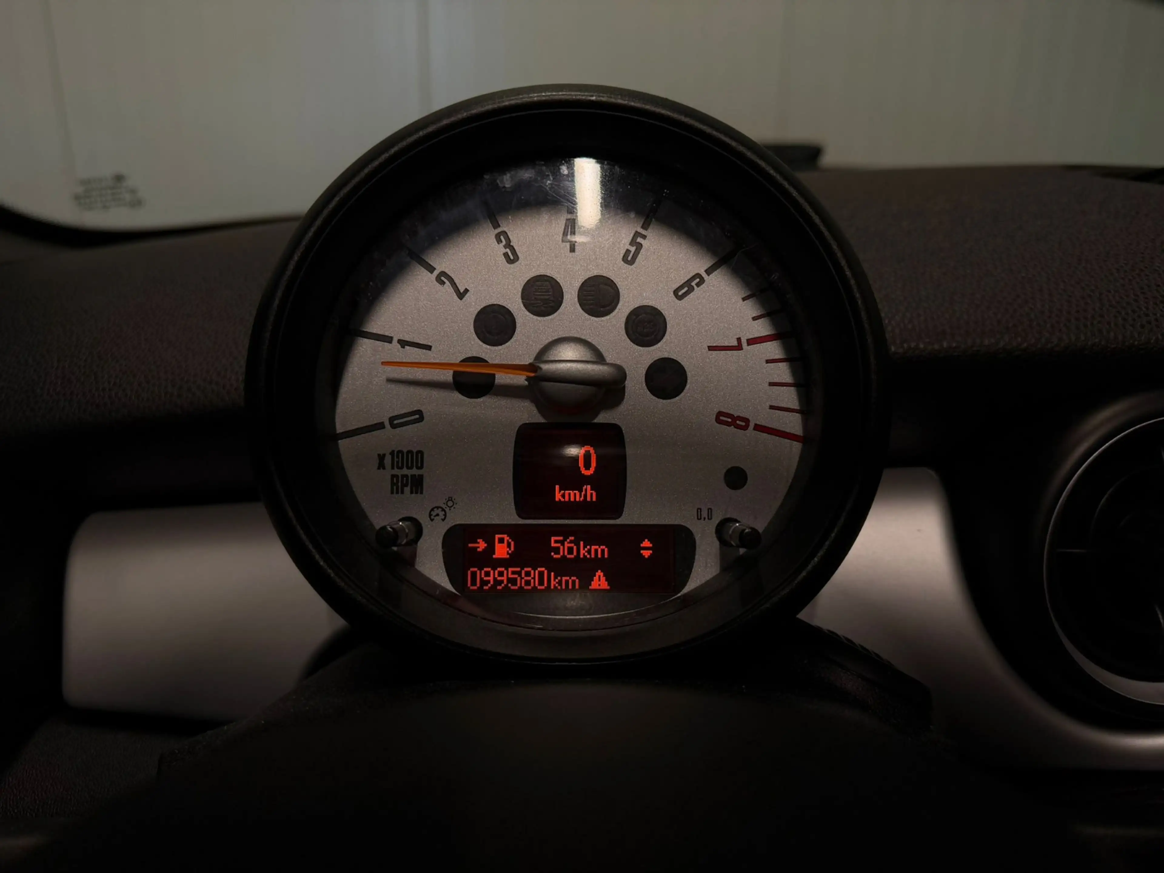MINI One Cabrio Mini 1.6 Salt (STOELVERWARMING, NAVI, HALF LEDER, — photo 9