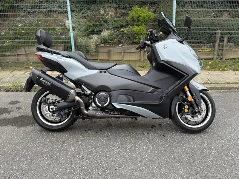 Yamaha TMAX 560 - foto 3