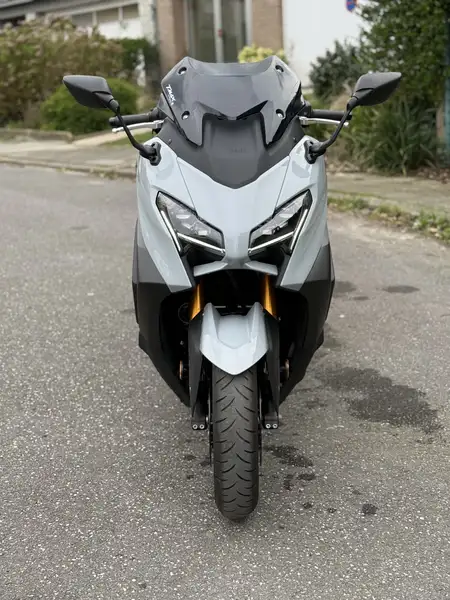 Yamaha TMAX 560 - foto 8