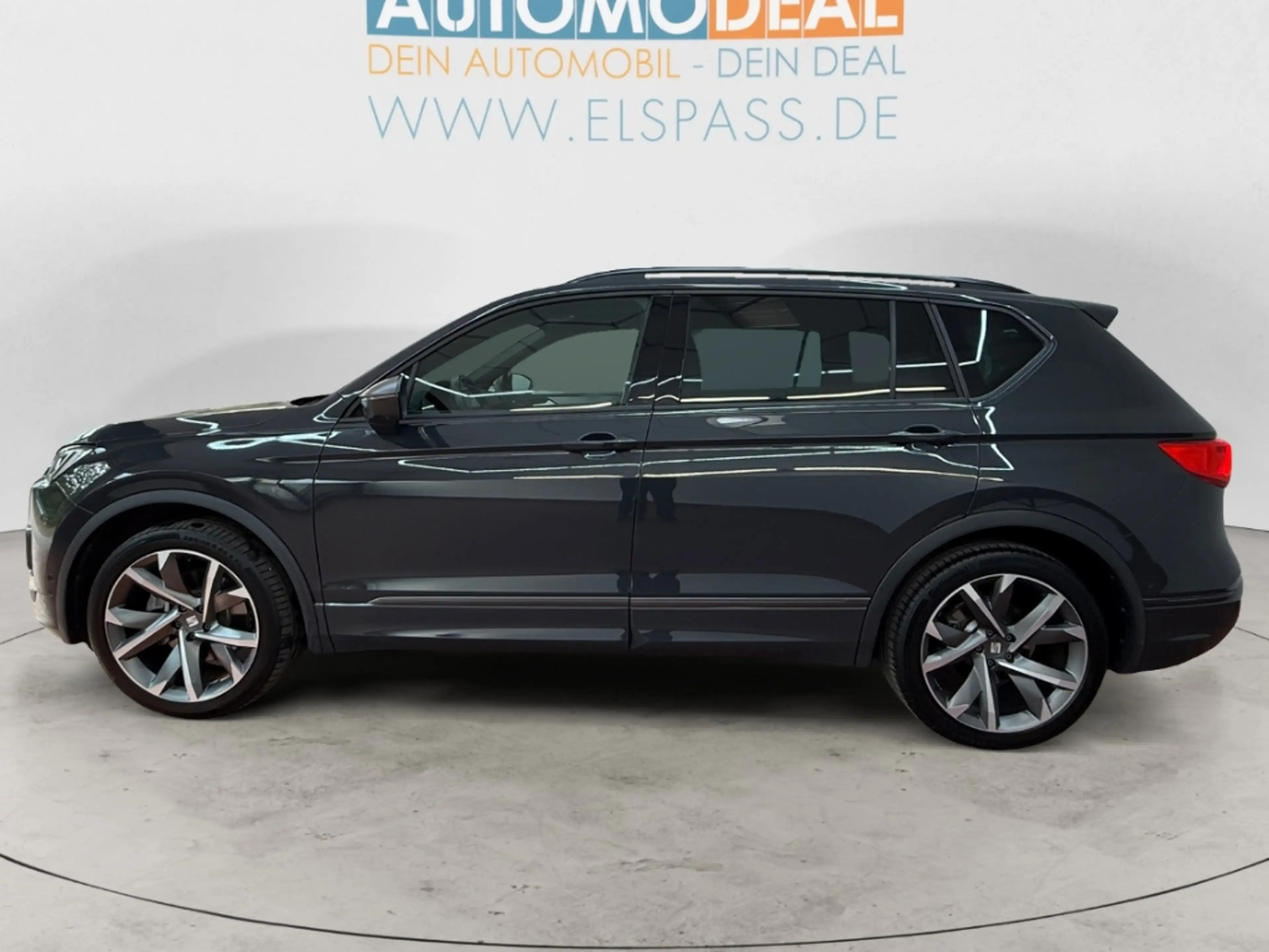 SEAT Tarraco FR 4Drive AUTOMATIK NAV LED PANODACH STAND.HZG DIG — photo 8