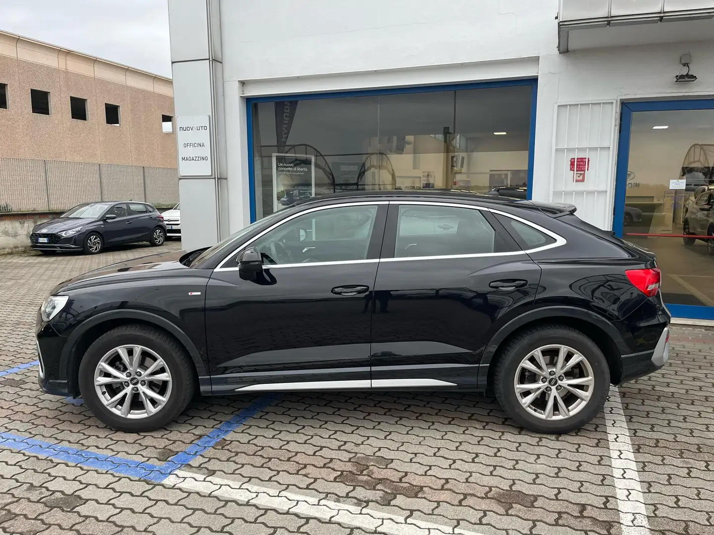 Audi Q3 Sportback 35 S line edition 150cv s-tronic Negro - 2