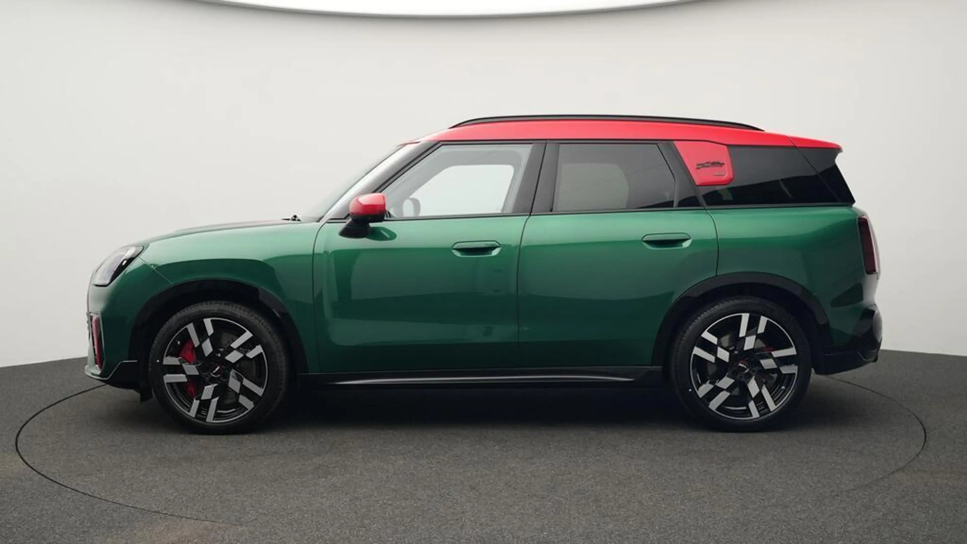 MINI JCW Countryman All4 John Cooper Works Trim — photo 3
