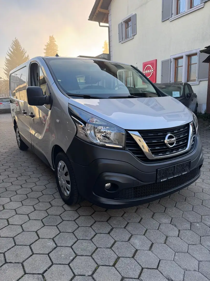 Nissan NV 300 Kasten L1H1 Comfort Silber - 1